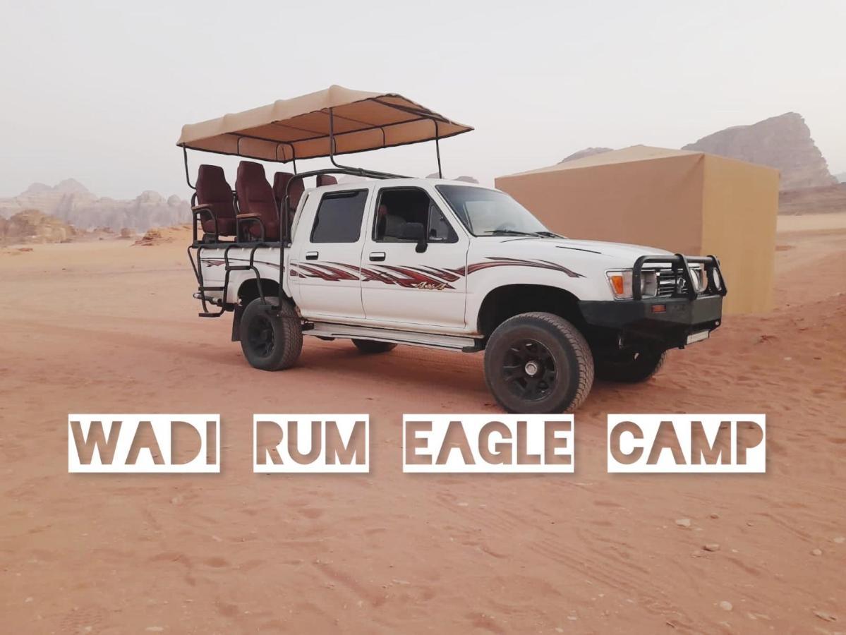 Wadi Rum Eagle Luxury Camp Exteriör bild