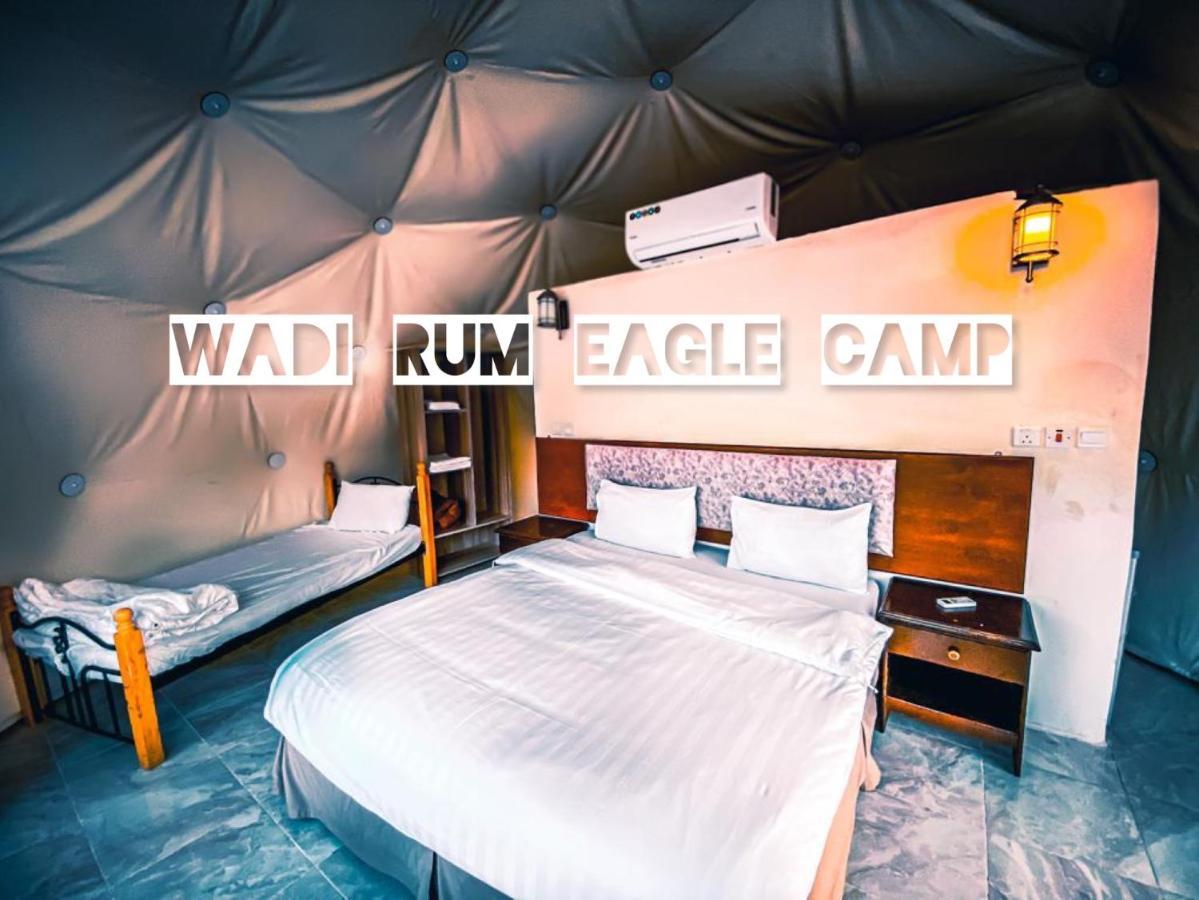 Wadi Rum Eagle Luxury Camp Exteriör bild